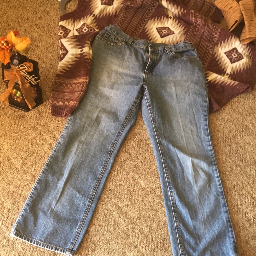 Riveted by Lee women’s sz 10 jeans